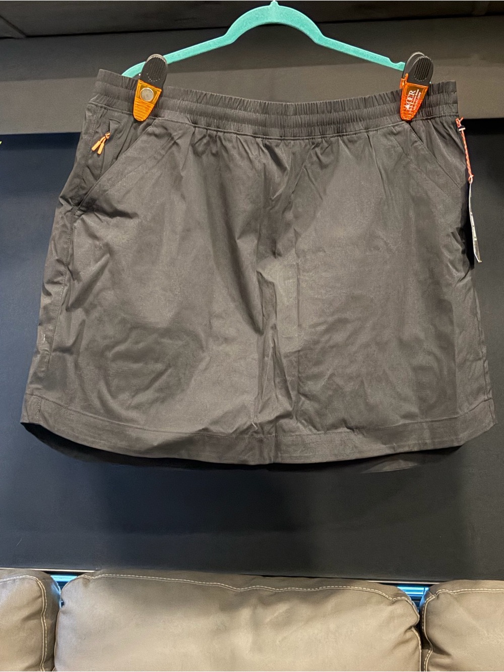 Duluth Trading Co Black Women's Stretch Skort with Orange Zipper Pulls